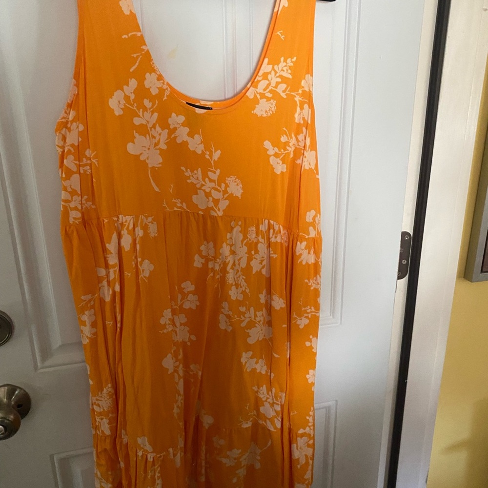 torrid Orange and White Floral V-Neck Maxi Dress